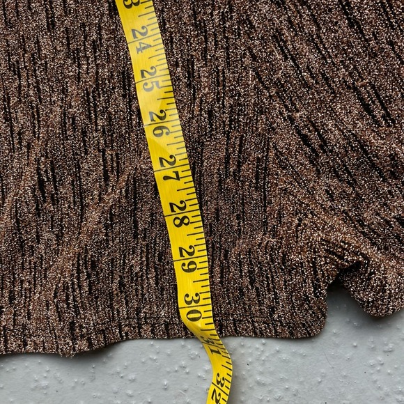 Codigo Gold Metallic Romper Long Sleeve Mock Neck Size Small - Picture 6 of 7